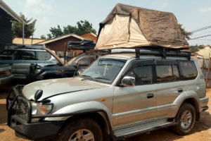 Rooftop tent car